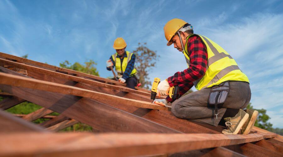 Professional Flat Roofing Installation services in Monrovia, IN